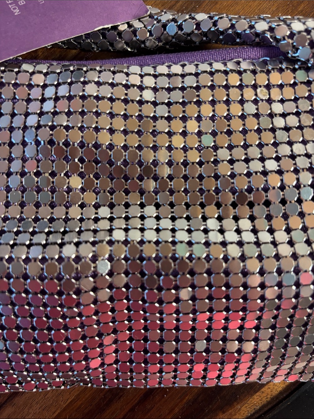 Mesh material shoulder bag with flap and hidden zip closure - Picture 3 of 6